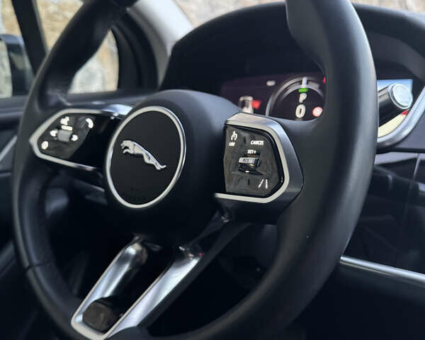 Серый Ягуар I-Pace, объемом двигателя 0 л и пробегом 180 тыс. км за 21900 $, фото 34 на Automoto.ua