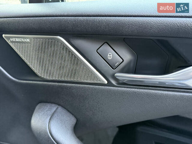 Серый Ягуар I-Pace, объемом двигателя 0 л и пробегом 92 тыс. км за 19999 $, фото 41 на Automoto.ua