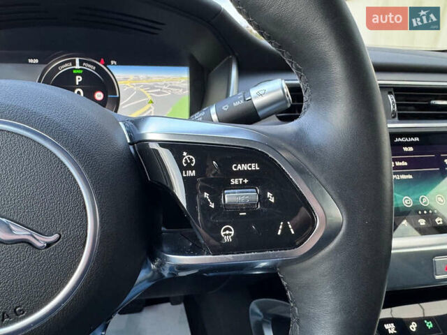 Серый Ягуар I-Pace, объемом двигателя 0 л и пробегом 20 тыс. км за 25700 $, фото 18 на Automoto.ua