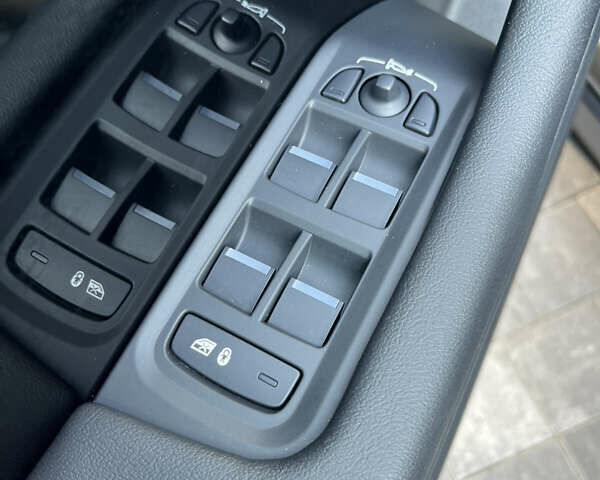 Сірий Ягуар I-Pace, об'ємом двигуна 0 л та пробігом 100 тис. км за 25500 $, фото 29 на Automoto.ua