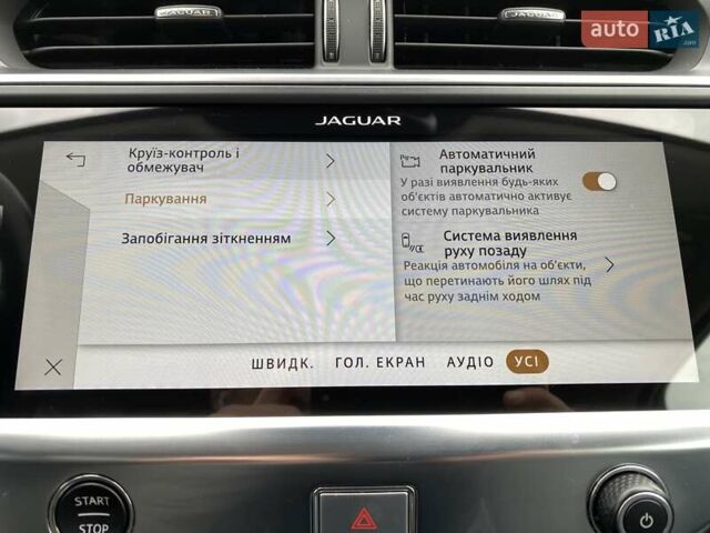 Серый Ягуар I-Pace, объемом двигателя 0 л и пробегом 82 тыс. км за 27800 $, фото 70 на Automoto.ua