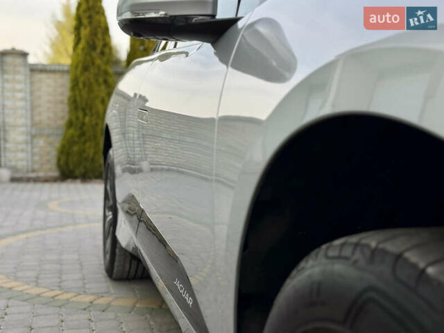 Сірий Ягуар I-Pace, об'ємом двигуна 0 л та пробігом 63 тис. км за 26700 $, фото 44 на Automoto.ua