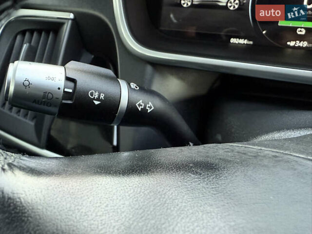 Серый Ягуар I-Pace, объемом двигателя 0 л и пробегом 92 тыс. км за 19999 $, фото 70 на Automoto.ua