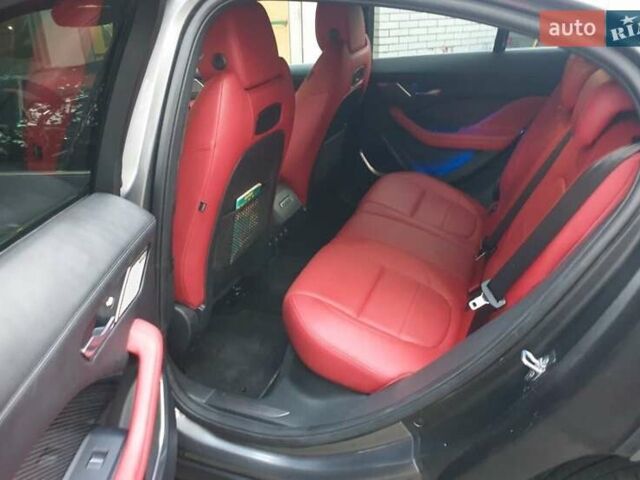 Серый Ягуар I-Pace, объемом двигателя 0 л и пробегом 31 тыс. км за 48000 $, фото 2 на Automoto.ua