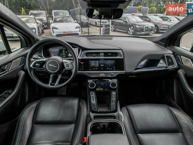 Серый Ягуар I-Pace, объемом двигателя 0 л и пробегом 40 тыс. км за 33900 $, фото 12 на Automoto.ua
