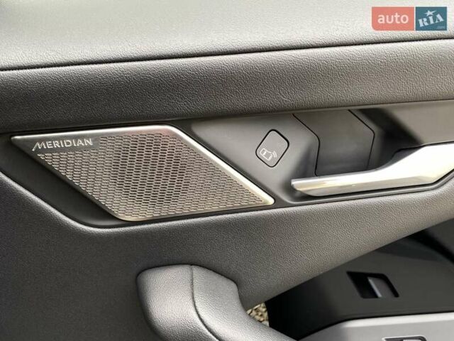 Серый Ягуар I-Pace, объемом двигателя 0 л и пробегом 82 тыс. км за 27800 $, фото 84 на Automoto.ua