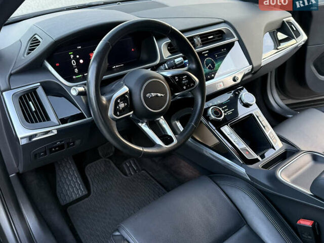 Серый Ягуар I-Pace, объемом двигателя 0 л и пробегом 126 тыс. км за 22800 $, фото 34 на Automoto.ua