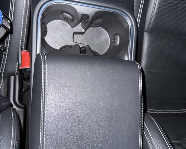 Серый Ягуар I-Pace, объемом двигателя 0 л и пробегом 57 тыс. км за 29000 $, фото 31 на Automoto.ua