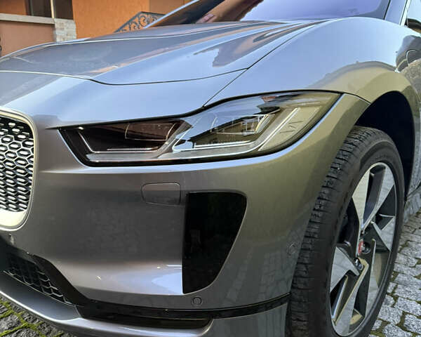 Серый Ягуар I-Pace, объемом двигателя 0 л и пробегом 57 тыс. км за 29000 $, фото 7 на Automoto.ua