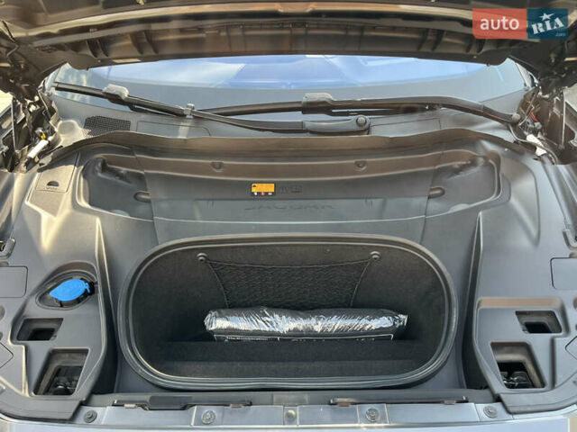 Сірий Ягуар I-Pace, об'ємом двигуна 0 л та пробігом 100 тис. км за 25500 $, фото 56 на Automoto.ua
