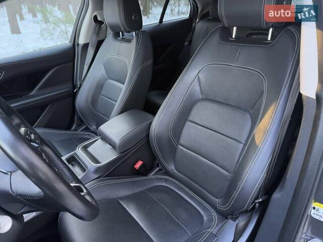 Серый Ягуар I-Pace, объемом двигателя 0 л и пробегом 46 тыс. км за 29999 $, фото 47 на Automoto.ua