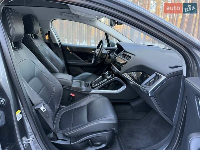 Серый Ягуар I-Pace, объемом двигателя 0 л и пробегом 46 тыс. км за 29999 $, фото 67 на Automoto.ua