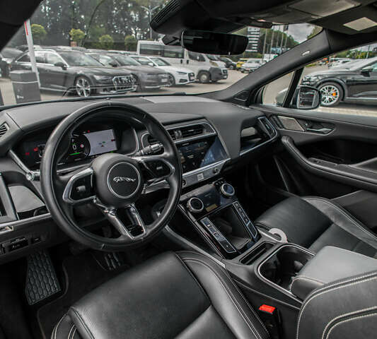 Серый Ягуар I-Pace, объемом двигателя 0 л и пробегом 40 тыс. км за 33900 $, фото 22 на Automoto.ua