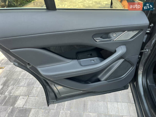 Сірий Ягуар I-Pace, об'ємом двигуна 0 л та пробігом 100 тис. км за 25500 $, фото 45 на Automoto.ua