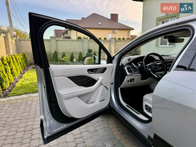 Сірий Ягуар I-Pace, об'ємом двигуна 0 л та пробігом 63 тис. км за 26700 $, фото 54 на Automoto.ua