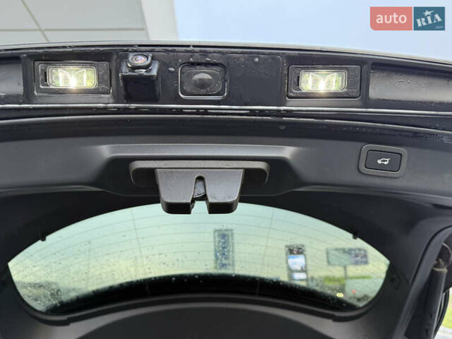 Серый Ягуар I-Pace, объемом двигателя 0 л и пробегом 92 тыс. км за 19999 $, фото 29 на Automoto.ua