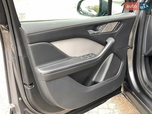 Сірий Ягуар I-Pace, об'ємом двигуна 0 л та пробігом 66 тис. км за 31540 $, фото 23 на Automoto.ua
