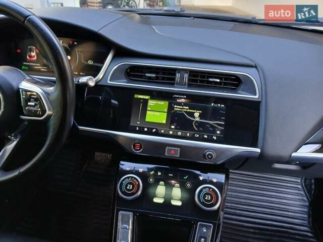 Серый Ягуар I-Pace, объемом двигателя 0 л и пробегом 65 тыс. км за 23900 $, фото 17 на Automoto.ua