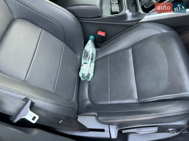 Серый Ягуар I-Pace, объемом двигателя 0 л и пробегом 92 тыс. км за 19999 $, фото 38 на Automoto.ua