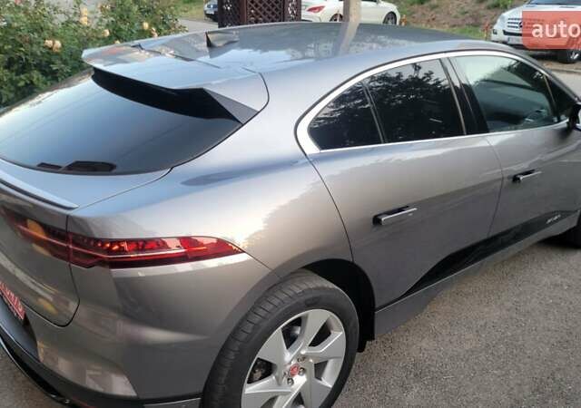 Серый Ягуар I-Pace, объемом двигателя 0 л и пробегом 95 тыс. км за 29500 $, фото 2 на Automoto.ua