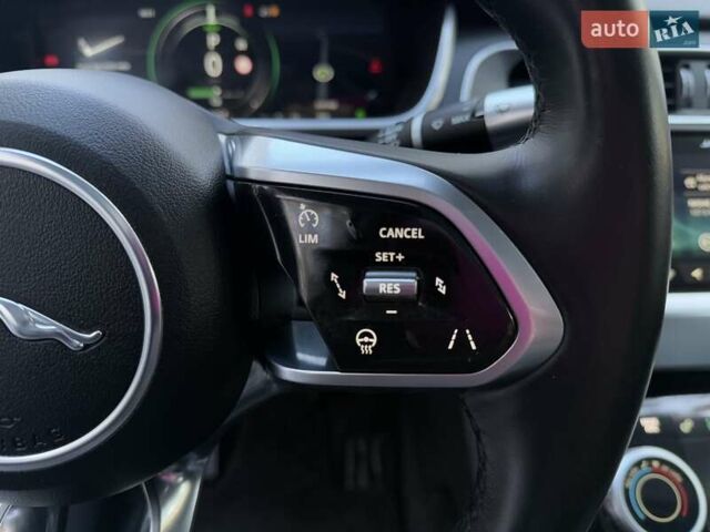 Серый Ягуар I-Pace, объемом двигателя 0 л и пробегом 46 тыс. км за 29999 $, фото 54 на Automoto.ua