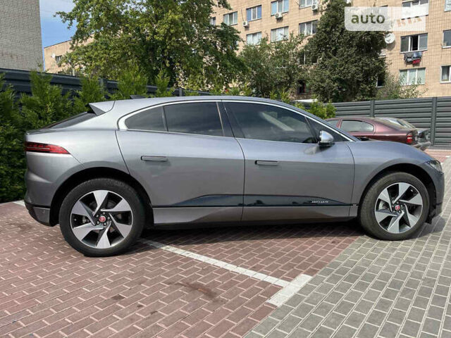 Серый Ягуар I-Pace, объемом двигателя 0 л и пробегом 60 тыс. км за 33000 $, фото 3 на Automoto.ua