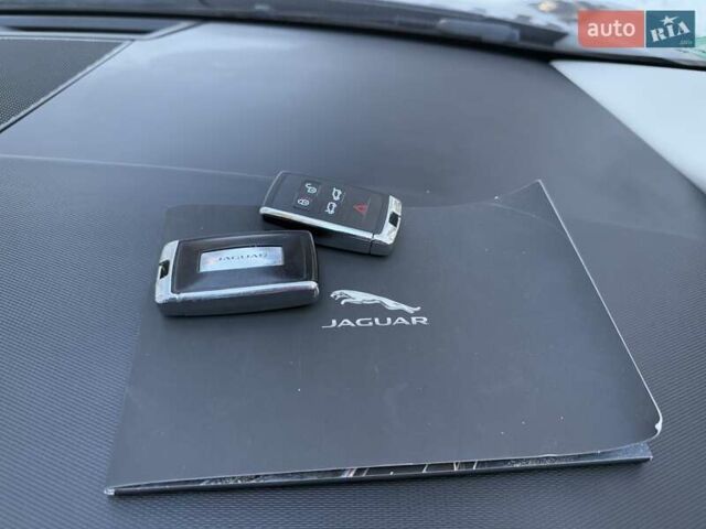 Серый Ягуар I-Pace, объемом двигателя 0 л и пробегом 46 тыс. км за 29999 $, фото 81 на Automoto.ua