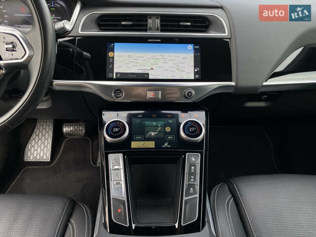 Серый Ягуар I-Pace, объемом двигателя 0 л и пробегом 79 тыс. км за 27900 $, фото 81 на Automoto.ua