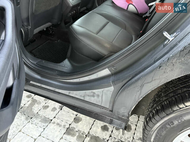 Серый Ягуар I-Pace, объемом двигателя 0 л и пробегом 92 тыс. км за 19999 $, фото 55 на Automoto.ua