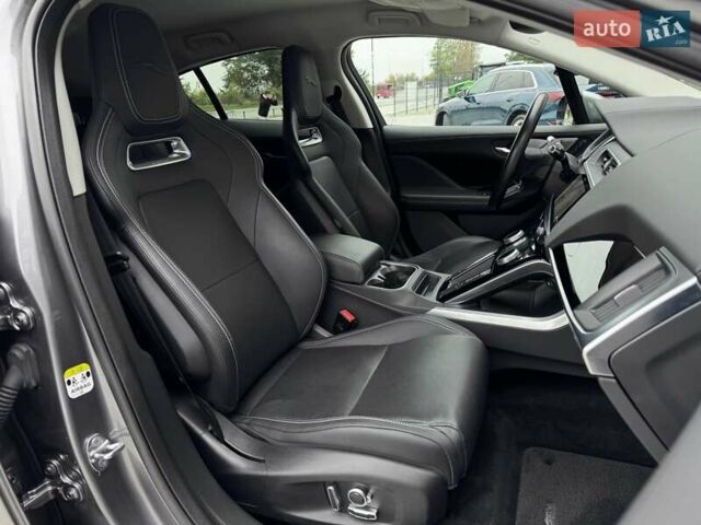 Серый Ягуар I-Pace, объемом двигателя 0 л и пробегом 91 тыс. км за 28900 $, фото 66 на Automoto.ua