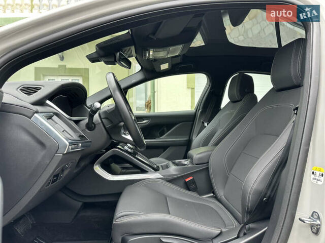 Серый Ягуар I-Pace, объемом двигателя 0 л и пробегом 115 тыс. км за 27000 $, фото 60 на Automoto.ua