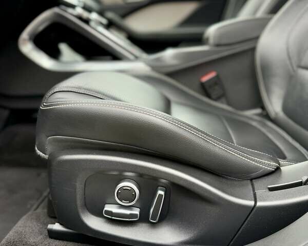 Ягуар I-Pace 2021 в Киеве на Automoto.ua Серый Ягуар I-Pace, объемом двигателя 0 л и пробегом 85 тыс. км за 32400 $, фото 60 на Automoto.ua