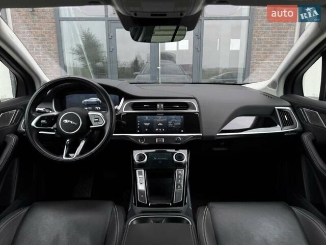 Серый Ягуар I-Pace, объемом двигателя 0 л и пробегом 91 тыс. км за 28900 $, фото 51 на Automoto.ua