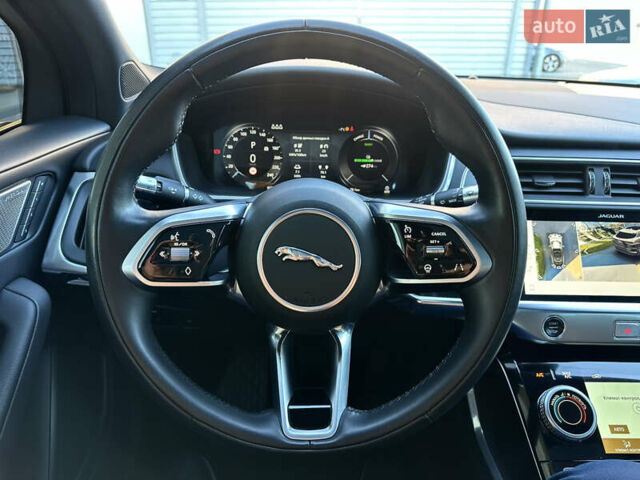 Серый Ягуар I-Pace, объемом двигателя 0 л и пробегом 38 тыс. км за 36550 $, фото 17 на Automoto.ua