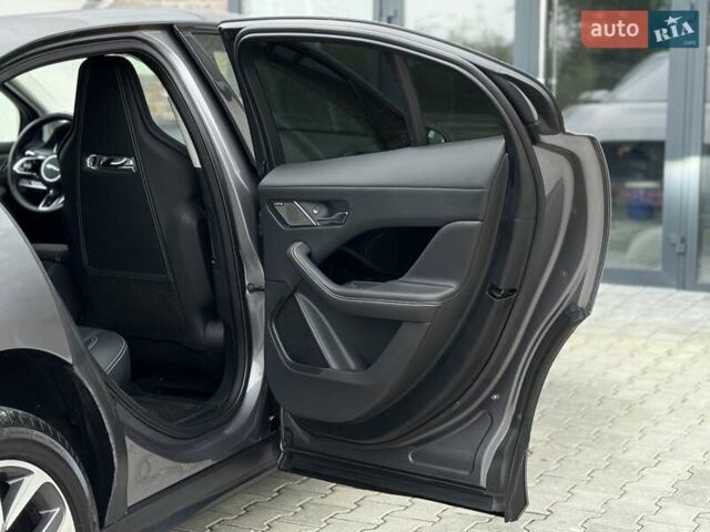 Серый Ягуар I-Pace, объемом двигателя 0 л и пробегом 91 тыс. км за 28900 $, фото 74 на Automoto.ua