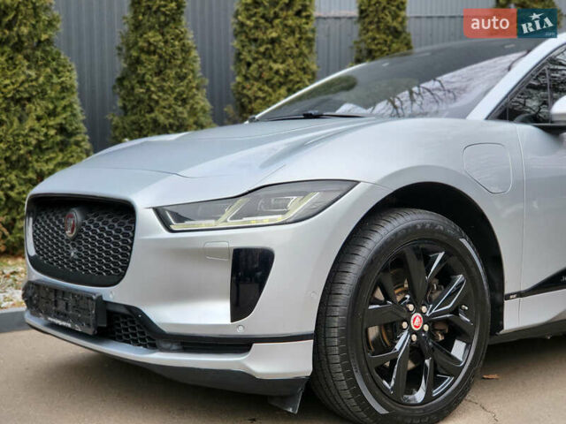 Серый Ягуар I-Pace, объемом двигателя 0 л и пробегом 288 тыс. км за 21999 $, фото 11 на Automoto.ua