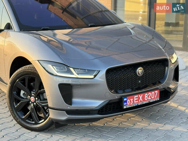 Серый Ягуар I-Pace, объемом двигателя 0 л и пробегом 89 тыс. км за 29300 $, фото 5 на Automoto.ua