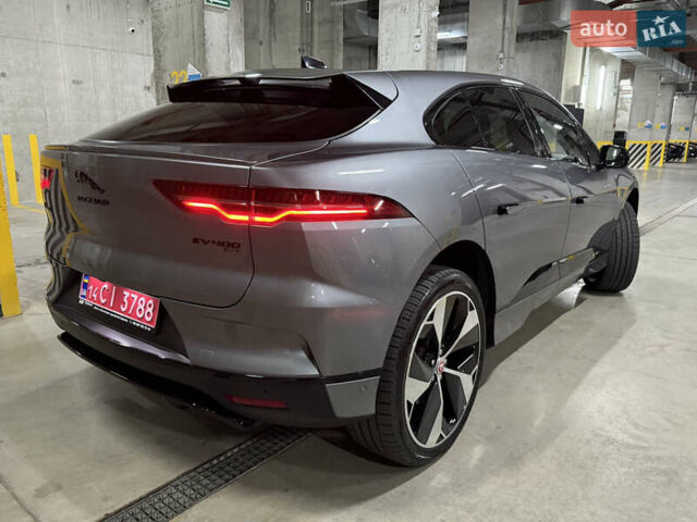 Серый Ягуар I-Pace, объемом двигателя 0 л и пробегом 111 тыс. км за 32990 $, фото 57 на Automoto.ua