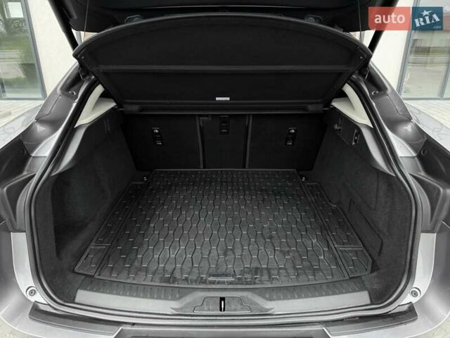 Серый Ягуар I-Pace, объемом двигателя 0 л и пробегом 91 тыс. км за 28900 $, фото 77 на Automoto.ua