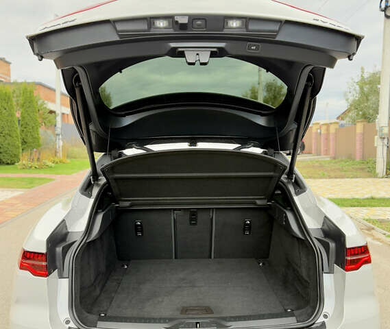 Серый Ягуар I-Pace, объемом двигателя 0 л и пробегом 85 тыс. км за 31999 $, фото 31 на Automoto.ua