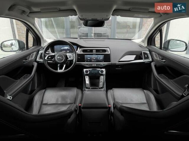 Серый Ягуар I-Pace, объемом двигателя 0 л и пробегом 91 тыс. км за 28900 $, фото 52 на Automoto.ua