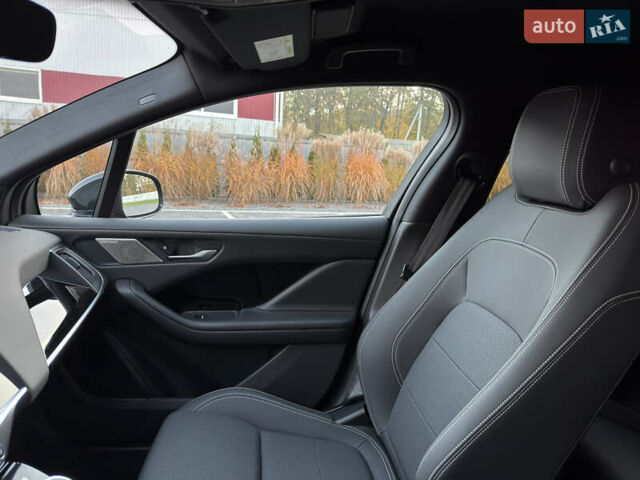 Серый Ягуар I-Pace, объемом двигателя 0 л и пробегом 86 тыс. км за 28300 $, фото 36 на Automoto.ua