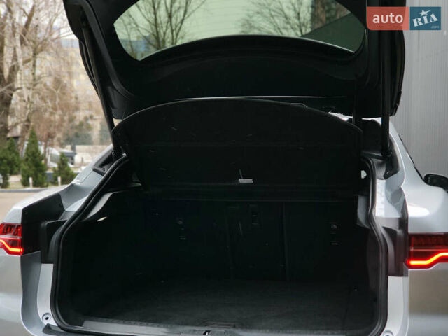Серый Ягуар I-Pace, объемом двигателя 0 л и пробегом 288 тыс. км за 21999 $, фото 16 на Automoto.ua