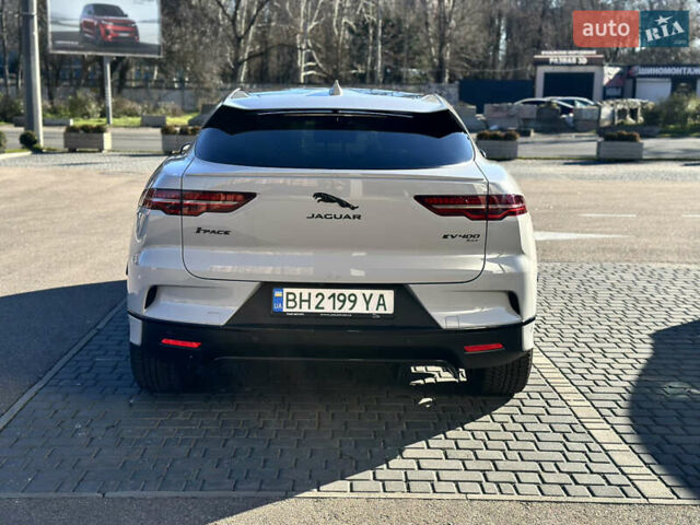 Серый Ягуар I-Pace, объемом двигателя 0 л и пробегом 38 тыс. км за 36550 $, фото 5 на Automoto.ua