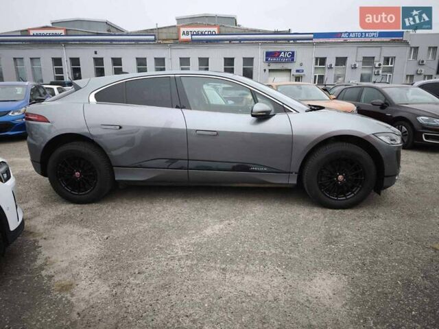 Серый Ягуар I-Pace, объемом двигателя 0 л и пробегом 140 тыс. км за 29999 $, фото 4 на Automoto.ua