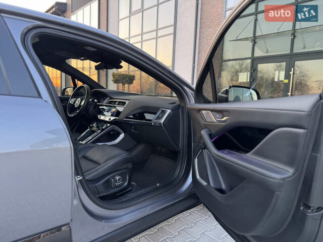 Серый Ягуар I-Pace, объемом двигателя 0 л и пробегом 89 тыс. км за 29300 $, фото 38 на Automoto.ua