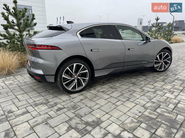 Серый Ягуар I-Pace, объемом двигателя 0 л и пробегом 98 тыс. км за 29700 $, фото 4 на Automoto.ua