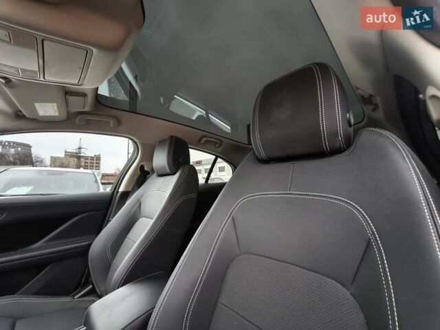 Серый Ягуар I-Pace, объемом двигателя 0 л и пробегом 140 тыс. км за 29999 $, фото 28 на Automoto.ua
