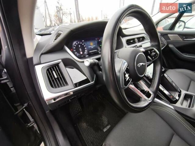 Серый Ягуар I-Pace, объемом двигателя 0 л и пробегом 140 тыс. км за 29999 $, фото 26 на Automoto.ua