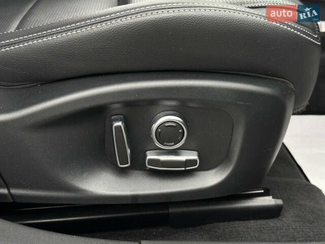 Серый Ягуар I-Pace, объемом двигателя 0 л и пробегом 118 тыс. км за 25900 $, фото 54 на Automoto.ua